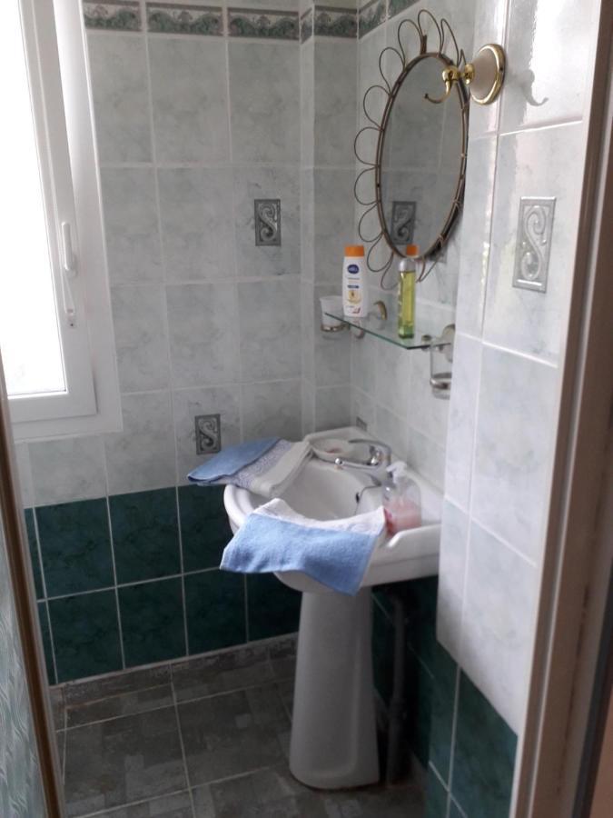 Le Jardin Fleuri Bed and Breakfast Σαιν-Ναζαίρ Εξωτερικό φωτογραφία