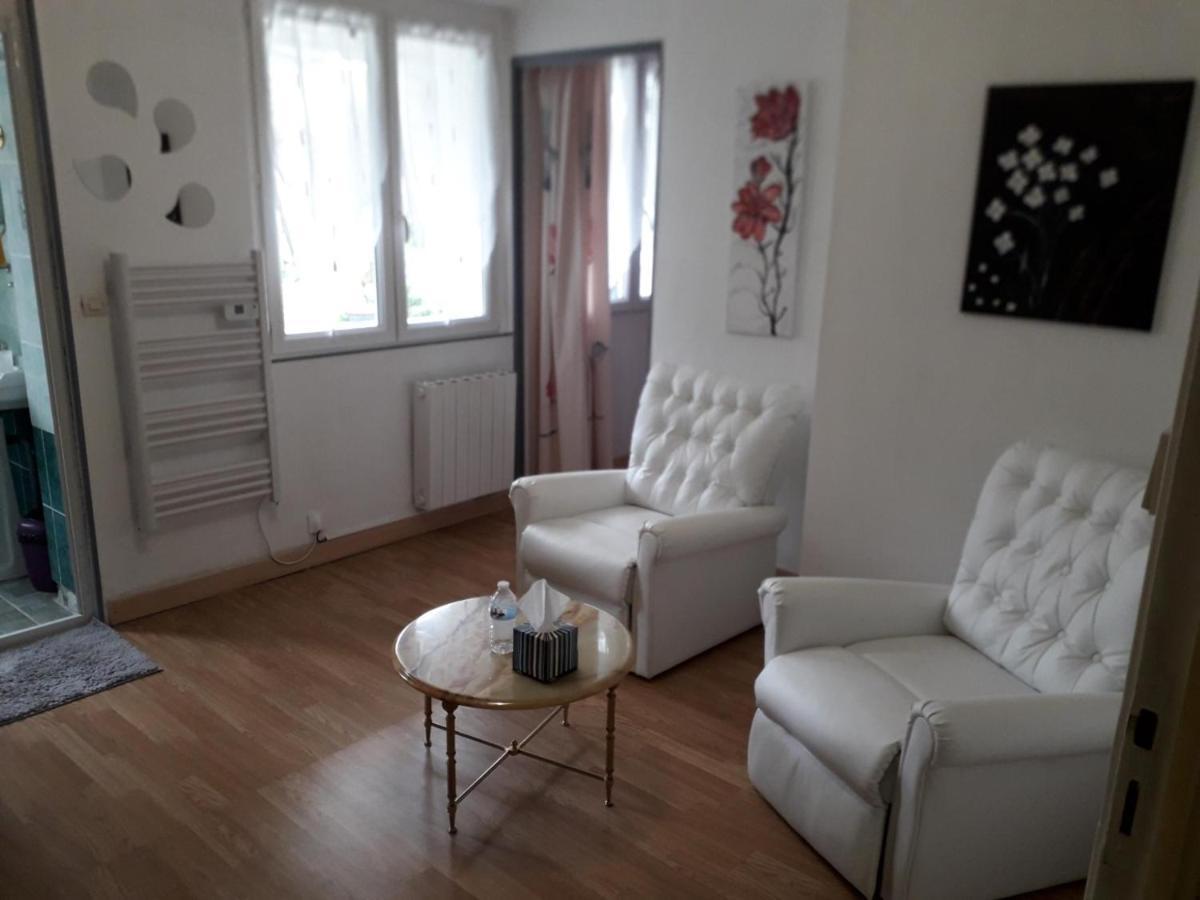 Le Jardin Fleuri Bed and Breakfast Σαιν-Ναζαίρ Εξωτερικό φωτογραφία